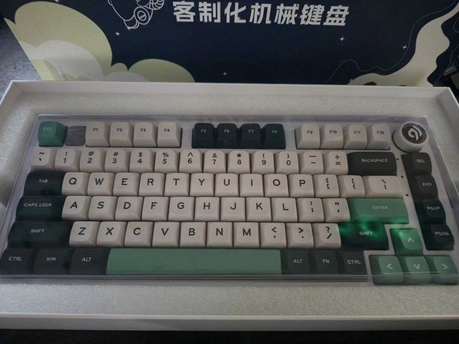 Tastatura mecanica LEOBOG Hi75 75% hot-swap RGB gasket, carcasa metal