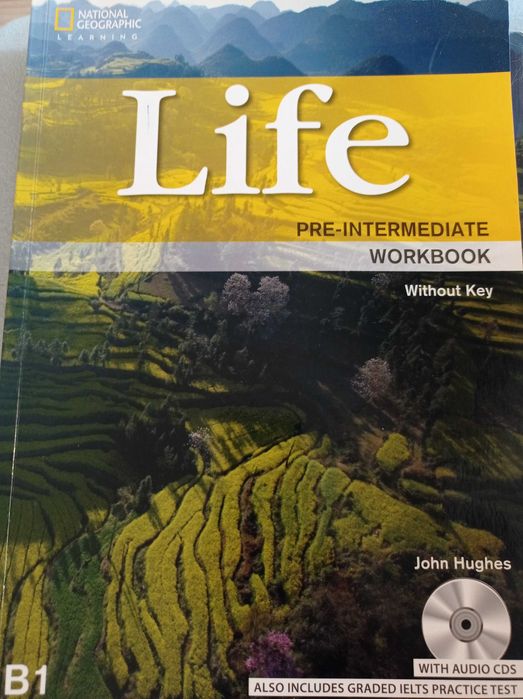 Учебник и тетрадка