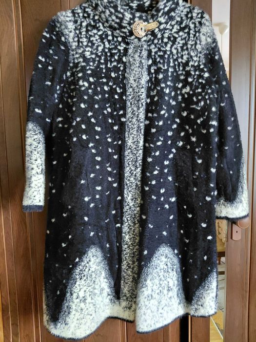 Дамско вълнено манто