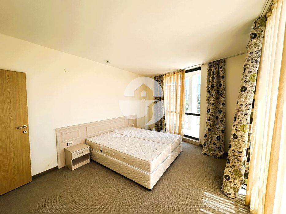 Продава се Двустаен апартамент в к.к. Слънчев бряг - 82 кв.м за 696 €/кв.м - Снимка #4