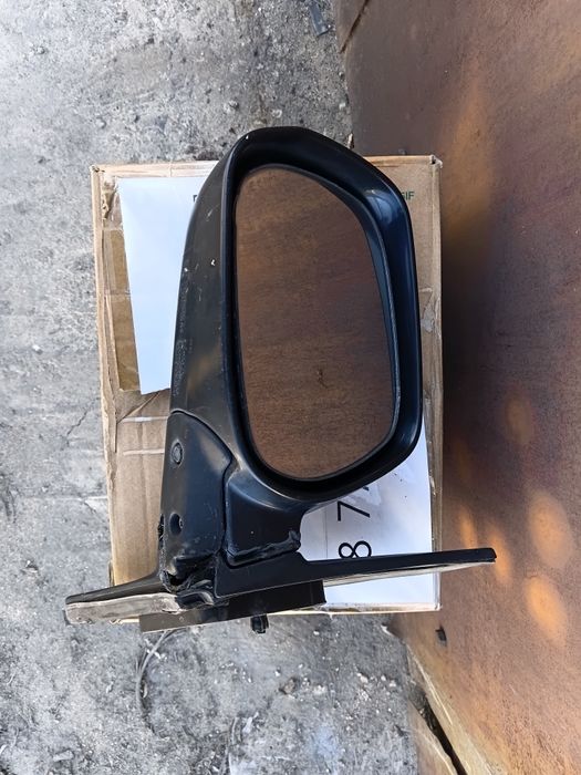 Зеркало рав 4, 2 поколение