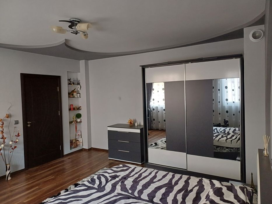 Продава се Четиристаен апартамент в Кърджали, Възрожденци - 94 кв.м за 1118 €/кв.м - Снимка #1