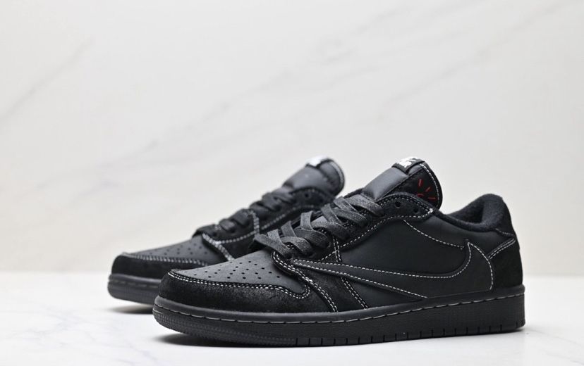 Jordan 1 x Travis Scott