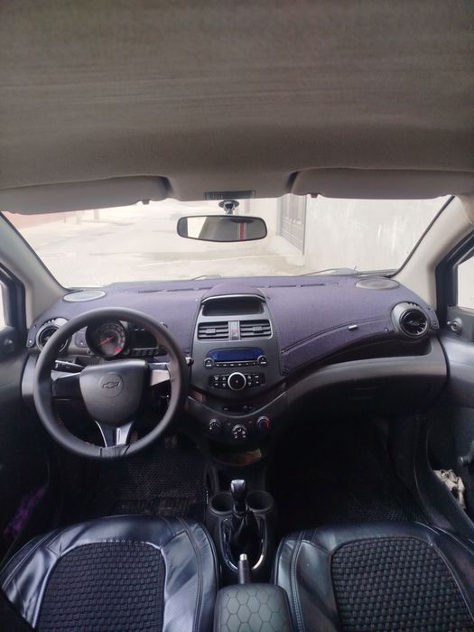 Spark sotiladi 2011 texnik xolati yaxshi