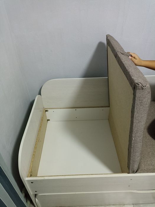 Продам двухъярусная кровать