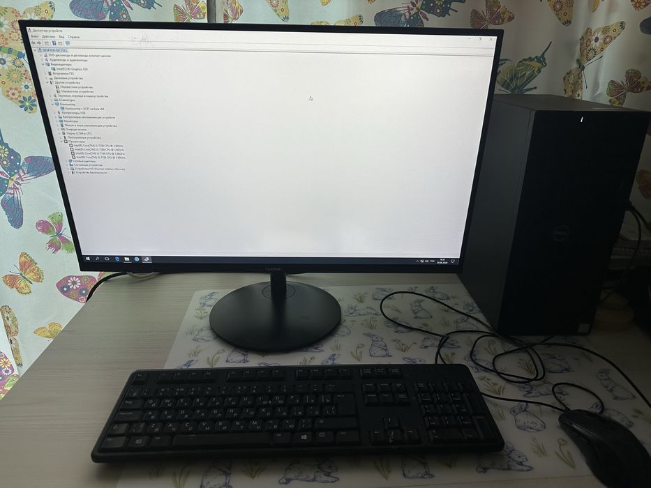 Компьютер DELL “Optiplex 3050” с монитором SANC, клавиатурой и мышкой
