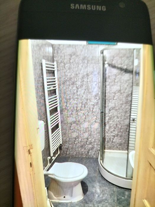 Dau in chirie casa in Oradea zona Cantemir 3 camere 400euro