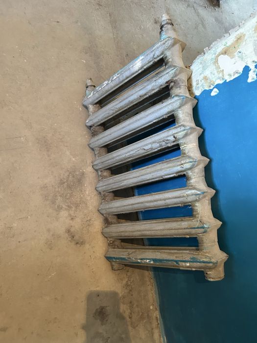 Чугунная батарея