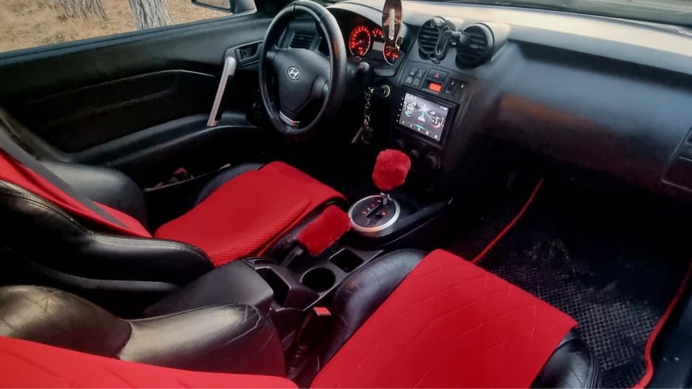 Продам Hyundai Tuscani 2001 года