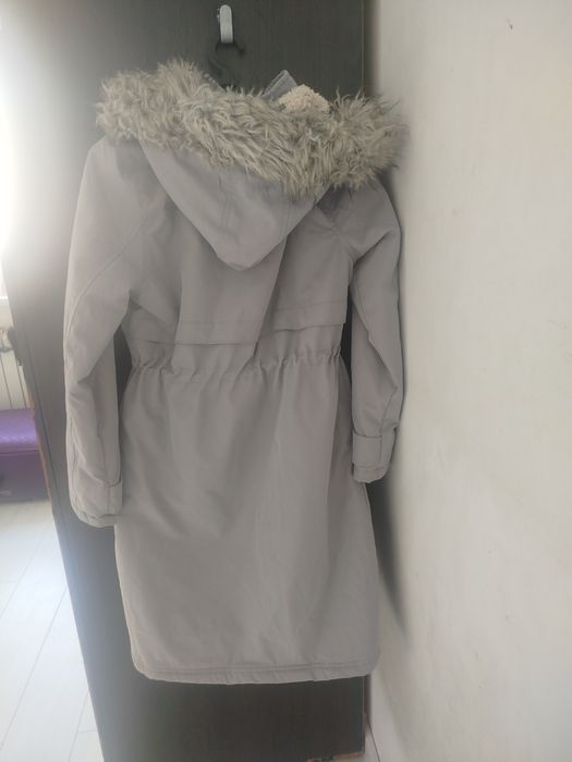 Продам парку р(36) 44-46