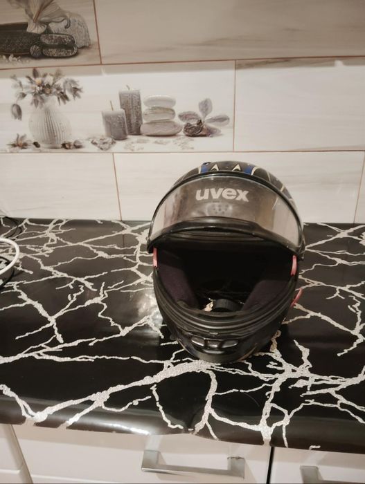 Vind casca de motociclisti