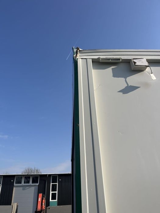 Павилион за търговска дейност