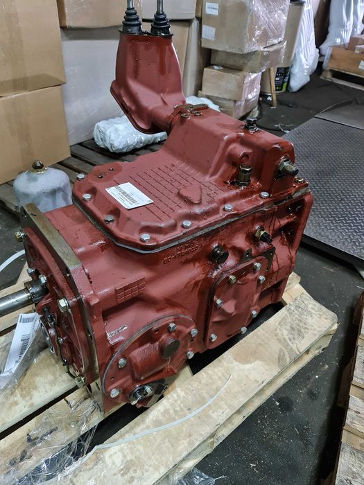 Коробка передач (КПП) МТЗ-1221  под ГХУ