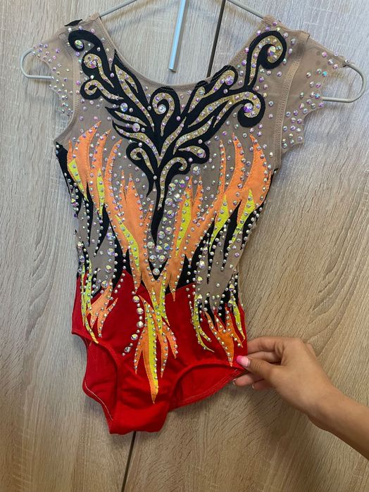 Трико за художествена гимнастика