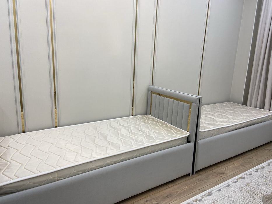 2 детские кровати с матрасом