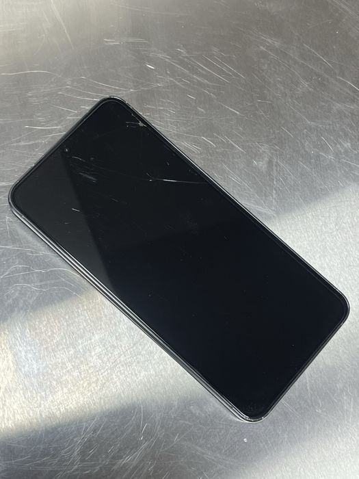Samsung S23 256/8