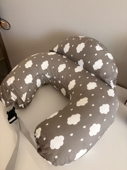 Възглавница за кърмене MomCozy