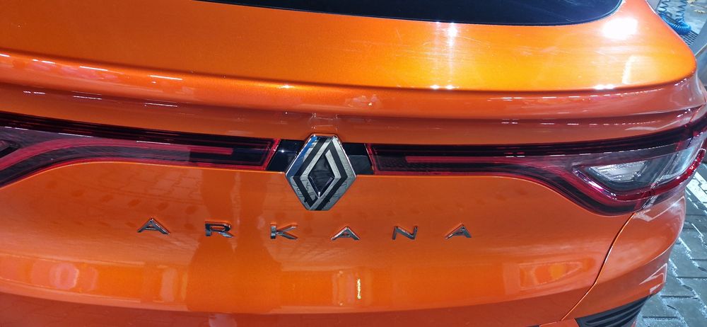 Stiker emblema Renault