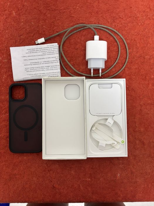 iphone 15 на 128 гигов акб 84 продаю