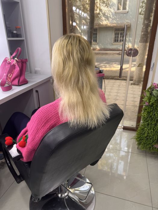 Професианальное наращивание волос