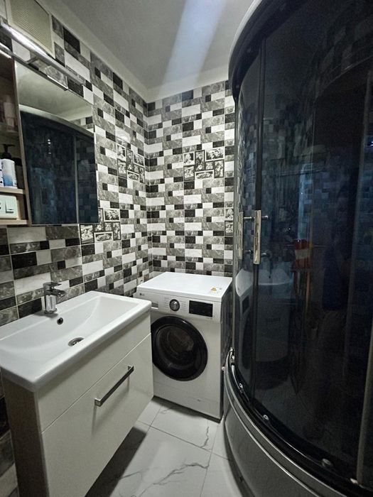Продам 3 комнатную квартиру