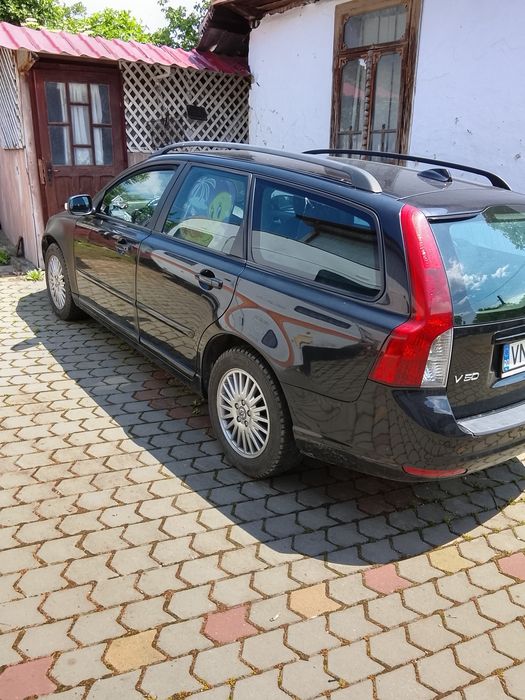autoturism Volvo din 2008