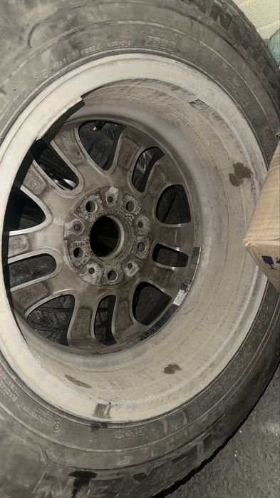 Диски и шины в отличном состояние