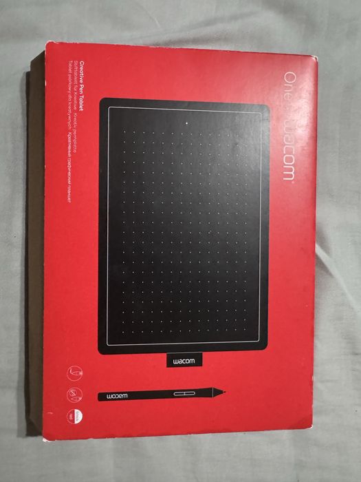 Графический планшет Wacom One Medium