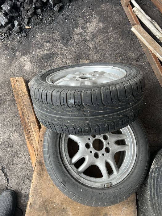 Резина на бмв с титанками 225 16