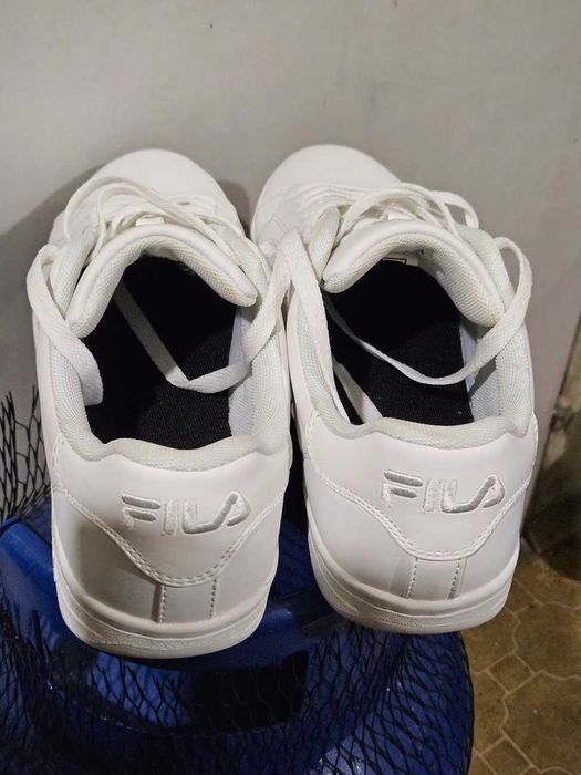 Нови кецове Fila в кутия номер 41