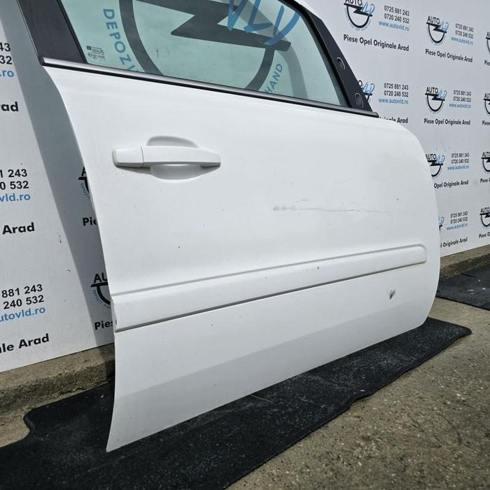 Portiera usa dreapta fata Opel Zafira B Facelift