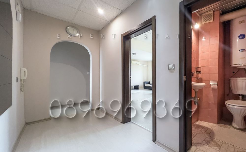 Продава се Тристаен апартамент в Варна, Колхозен пазар - 78 кв.м за 1667 €/кв.м - Снимка #11