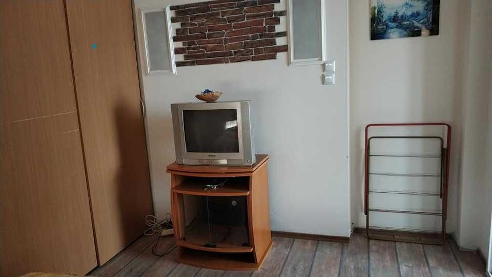 Дава се под наем Едностаен апартамент в Бургас, Възраждане - 30 кв.м за 130 € - Снимка #3