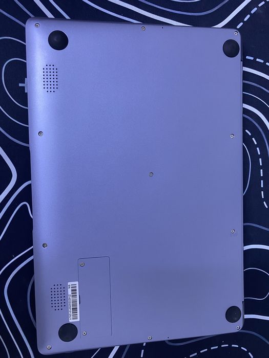 Новый Ноутбук zenovo markmini