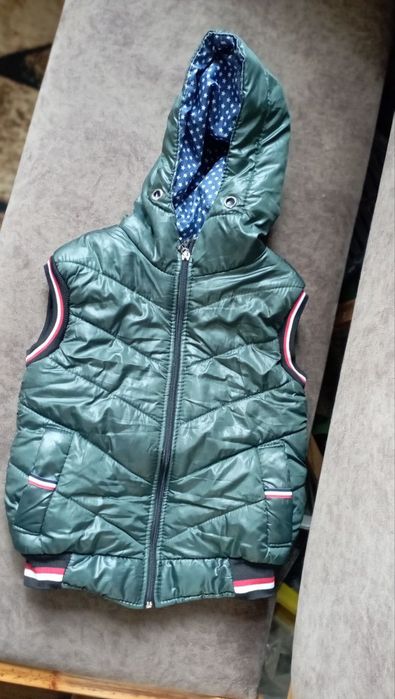 Жилетка на мальчика 2 года