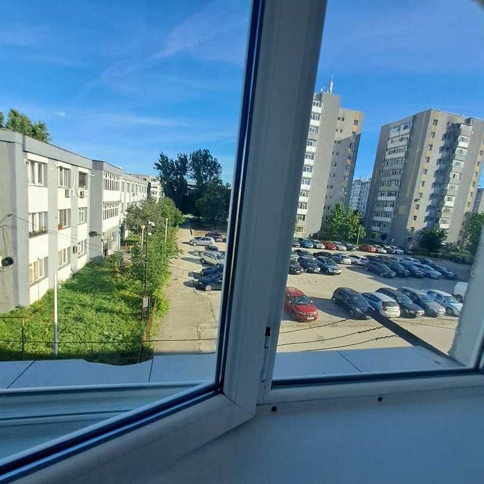 Vand camera camin, zona Crisan(camin Alro), 27000 euro, negociabil, Slatina