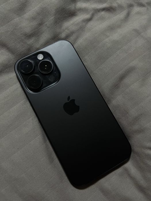 16 pro в отличном состоянии