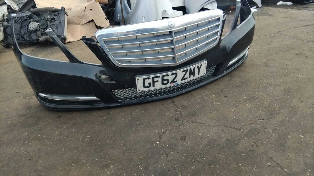 Bara fata Mercedes E Class W212 an 2010