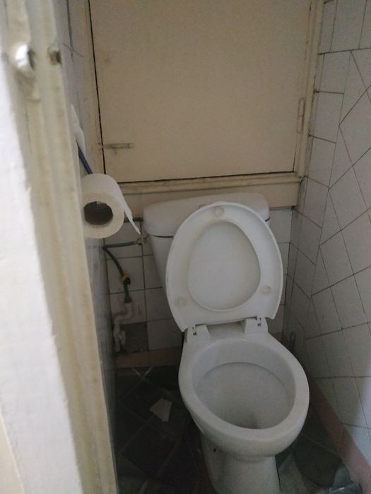 Чиланзар 16кв.метро.2хона.350уе.факат оилага.