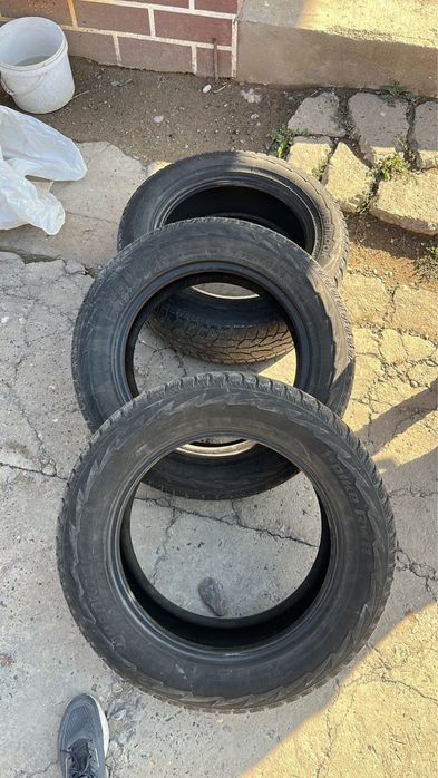 Шины 245/60R18 продам Б/у
