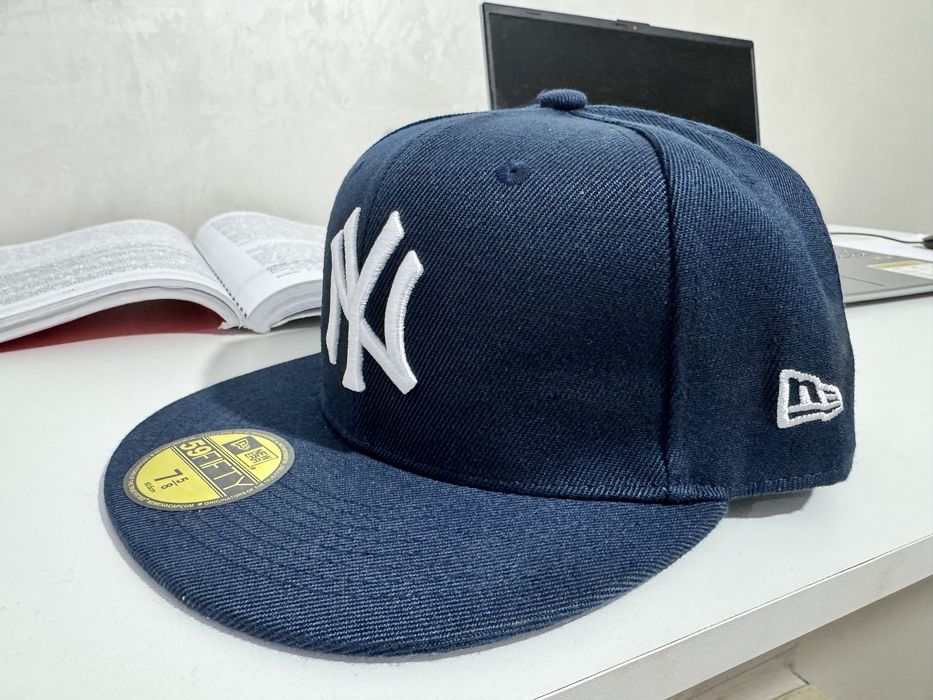 Бейсболка, кепка