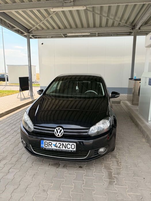 Golf 6 An 2011 Motor 1.6 diesel Manual Revizie făcută recent Distribuție făcută în martie  Ac funcțional Preț în euro