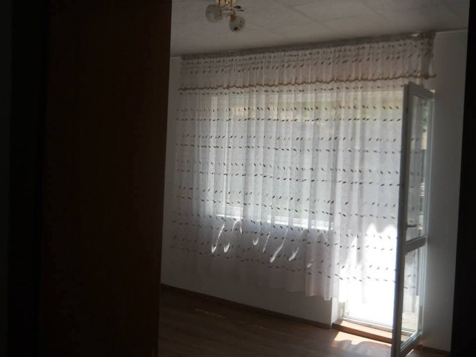 Самостоятелен етаж от къща 120кв