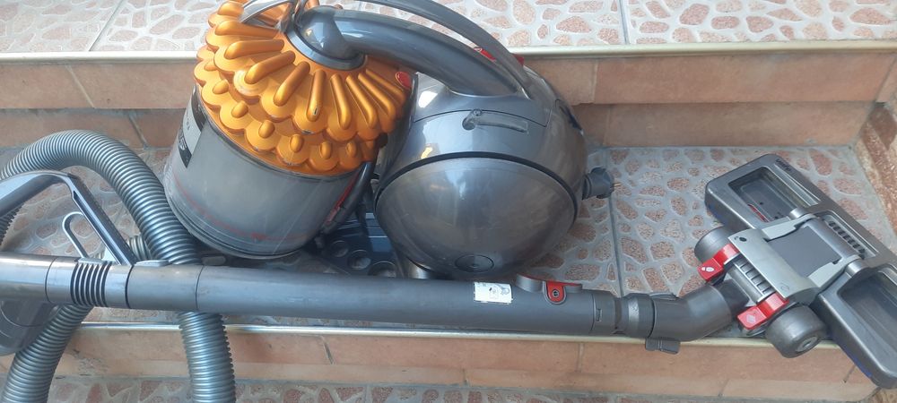 Прахосмукачка Dyson ball dc50 plus allergy