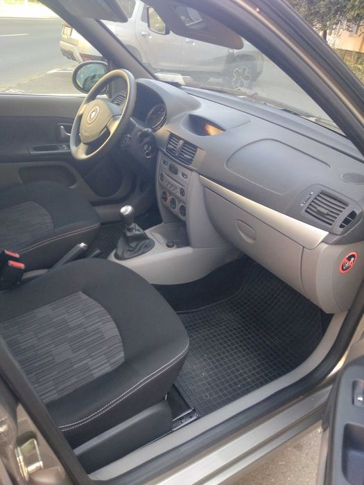*RARITATE*Renault Symbol,8000 KM Reali,Verificabili,De Garaj,Ca Nou.