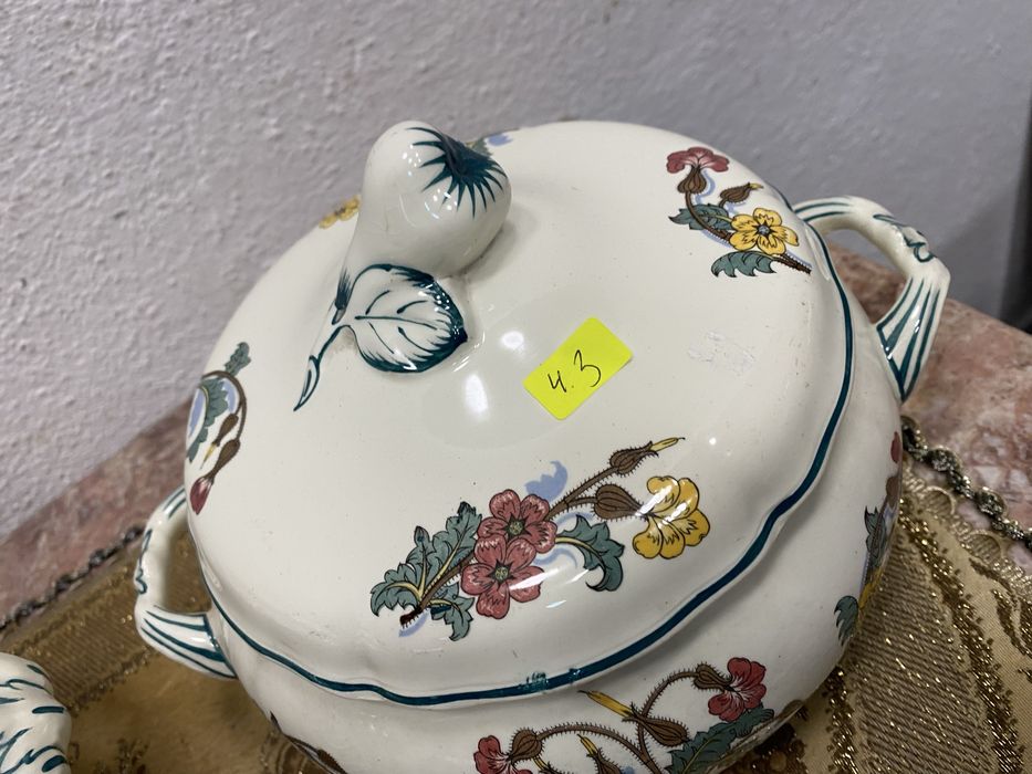 Белгийски супник на Boch Бох белгия Цената е за двата