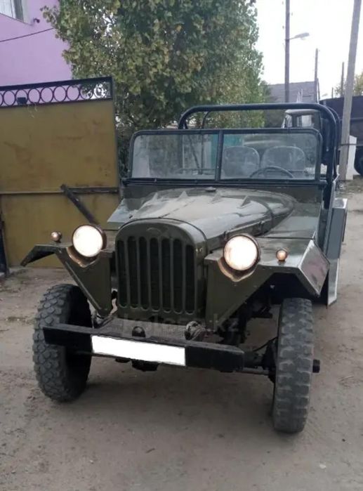 Продаётся автомобиль- раритет.