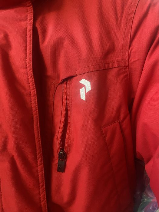 Уникално червено топло яке/ парка гъши пух Peak performans