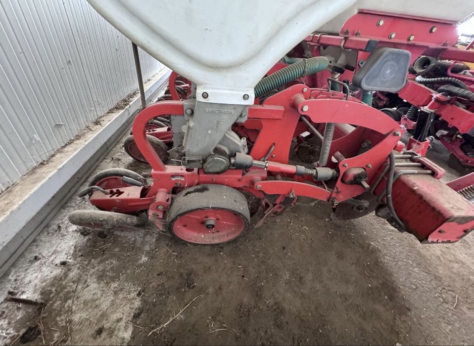 Semănători porumb Gaspardo 6 rânduri+fertilizare