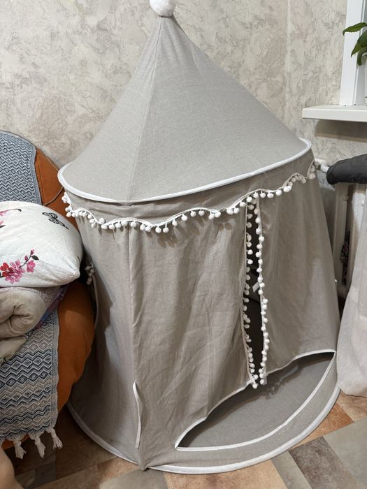 Продам палатку детскую